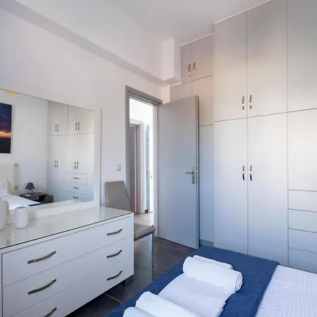 Adelphi Apartments Perissa  Dış mekan fotoğraf