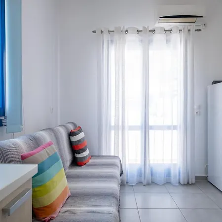Adelphi Apartments Perissa  Dış mekan fotoğraf
