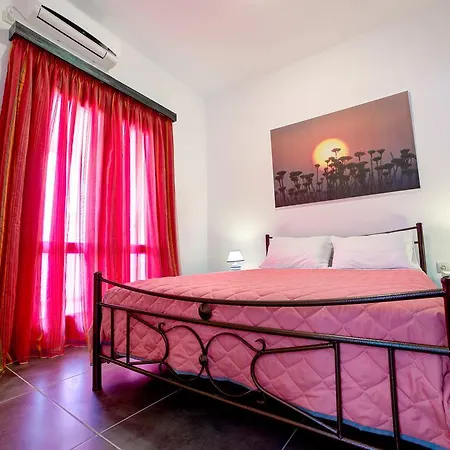 Adelphi Apartments Perissa  Oda fotoğraf