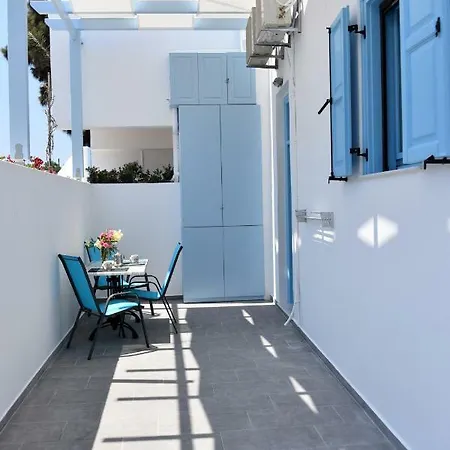 Adelphi Apartments Perissa  Dış mekan fotoğraf