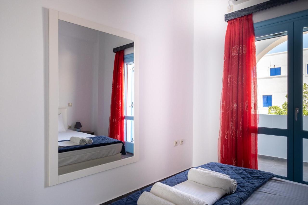 Apartment Adelphi Perissa (Santorini)