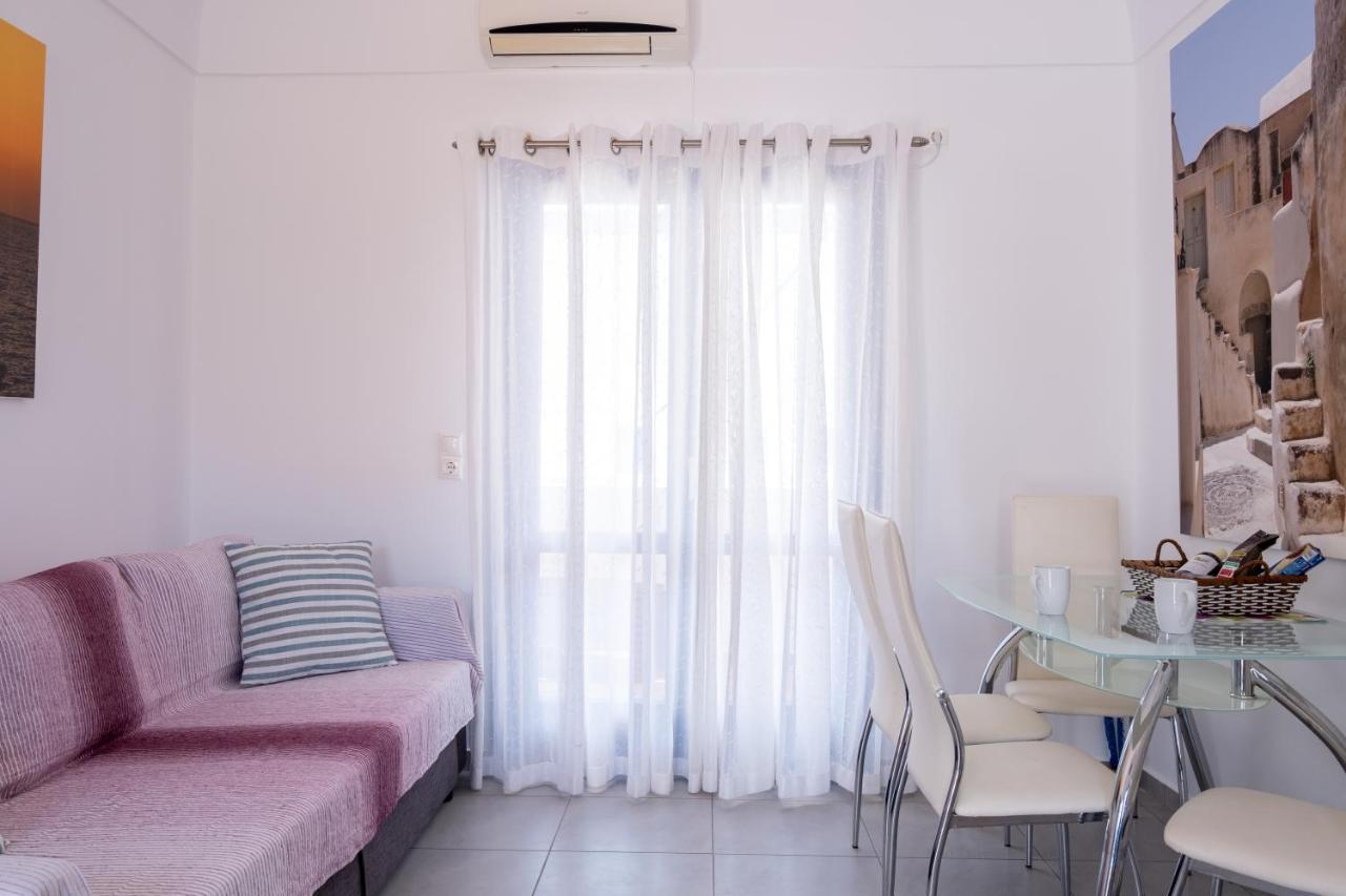 Adelphi Apartment *