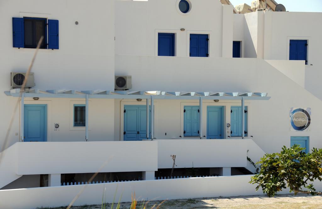 Apartment Adelphi Perissa (Santorini)